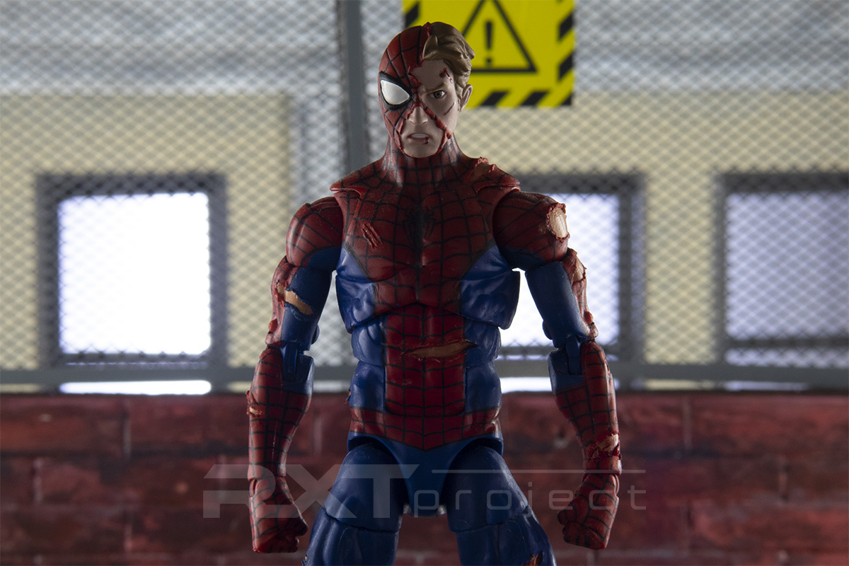 Custom Head Sculpt Battle Damage Peter Parker